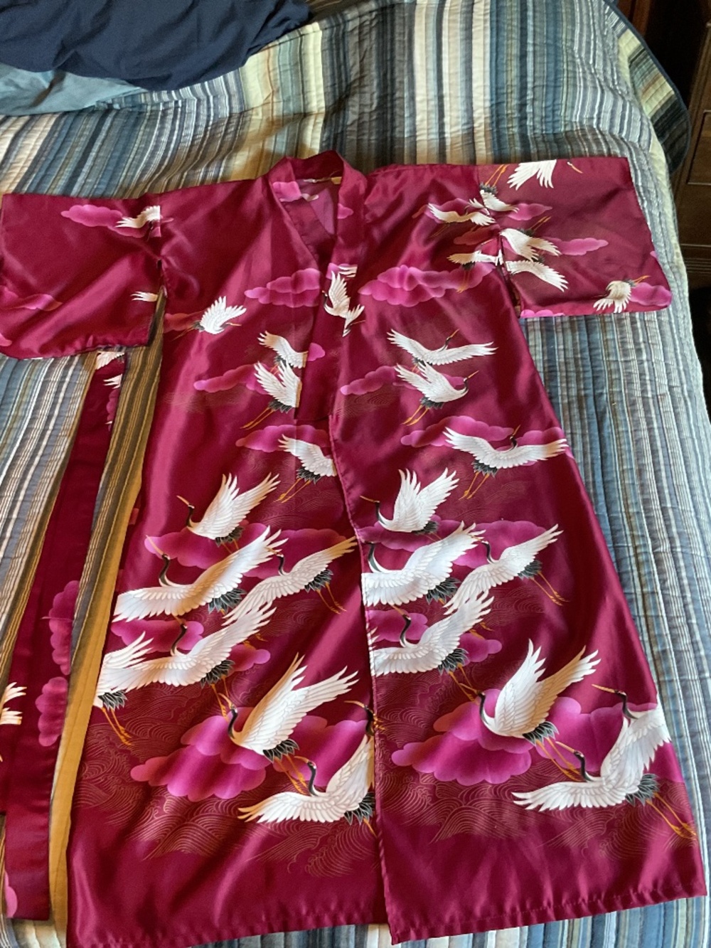Magenta mauve kimono